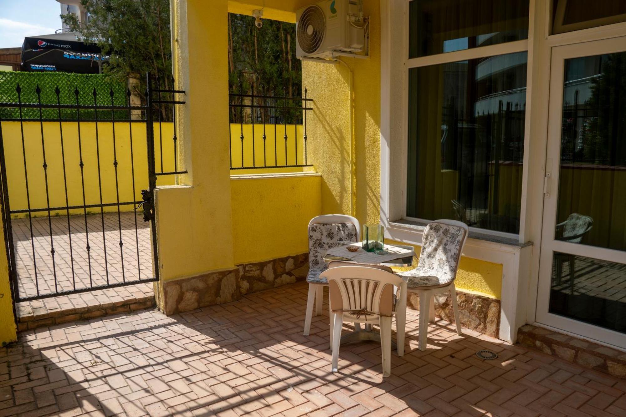 Sunny Apartments Kranevo Bilik gambar